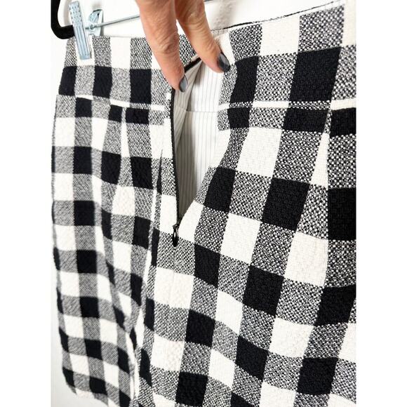 Veronica Beard Women's Arezzo Buffalo Plaid Mini Skirt Black White Front Pockets - Picture 6 of 10